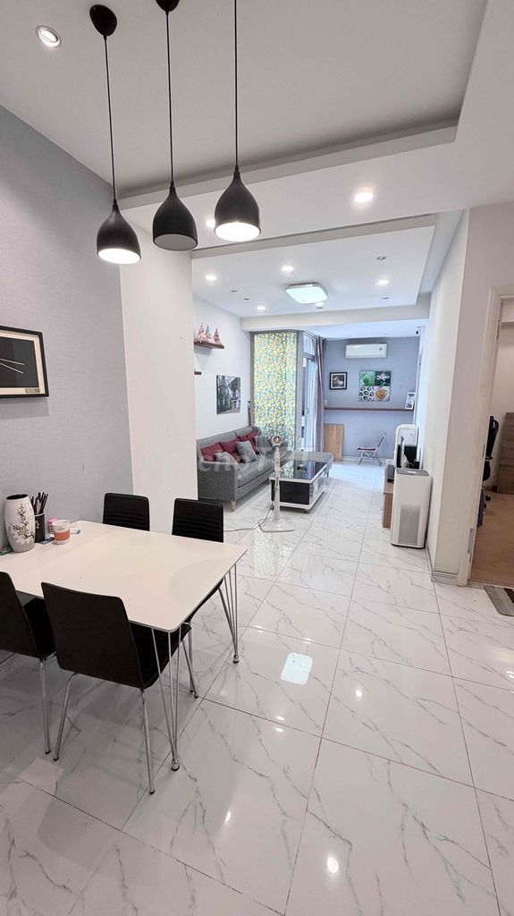 Find a guy at the entire apartment complex at Thủ Đức-- 4.5 million a month.