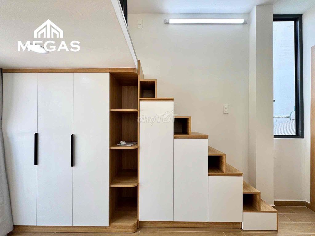 Rent a new GRI-full interior-chaccol-in-the-center-center.