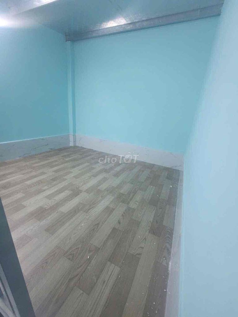 The guard room is 2 m. Ung Văn Khiêm right here at the new Landmark 81.
