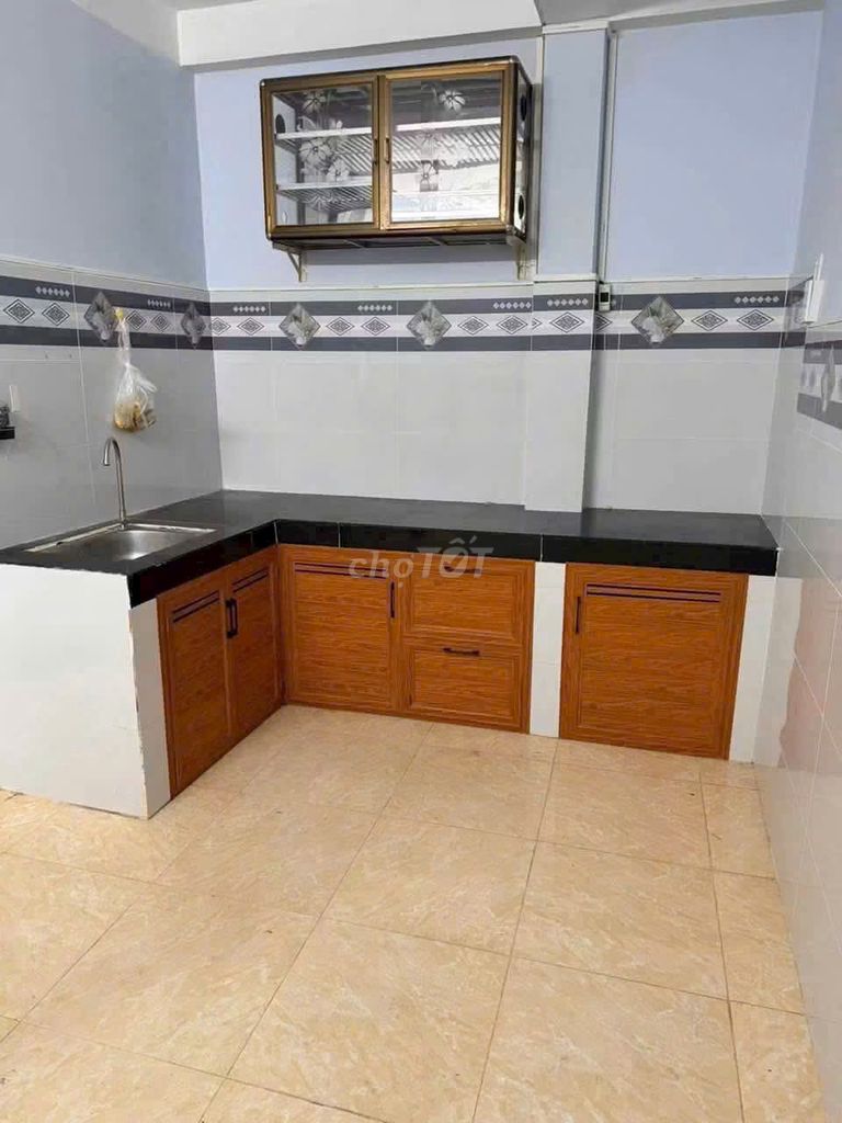 Rent a Trần Thủ Độ.