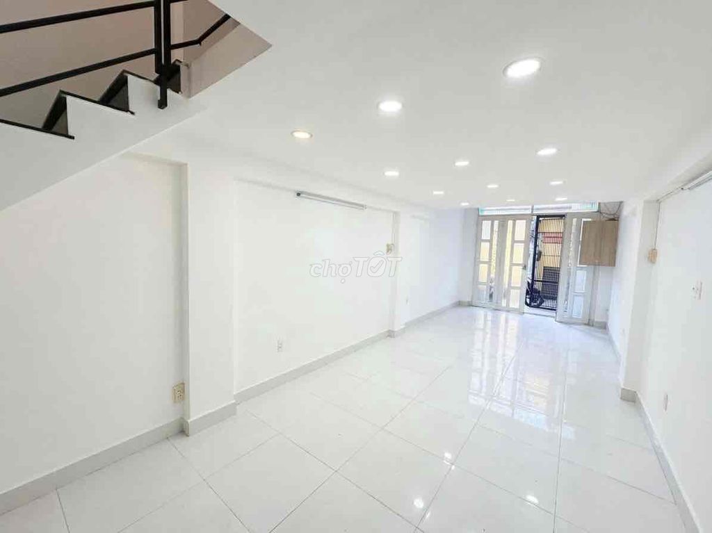Rent Cao Thắng District 3, 53 meters, 2 bedrooms, 14 million.