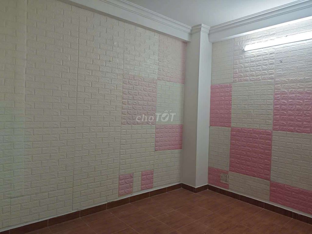 Rent P.tht out of the D.U.S. area 7 x 15.1 MM 4th floor bedroom 4 ws is 15