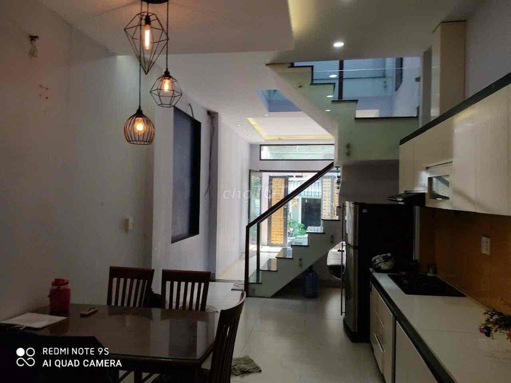 Rent an Ngô Tất Tố alley house, P. Bình Thạnh
