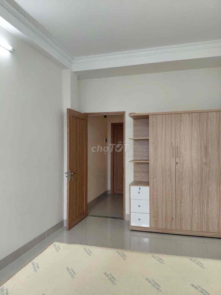 Rent the original house - cash on 12 M Street