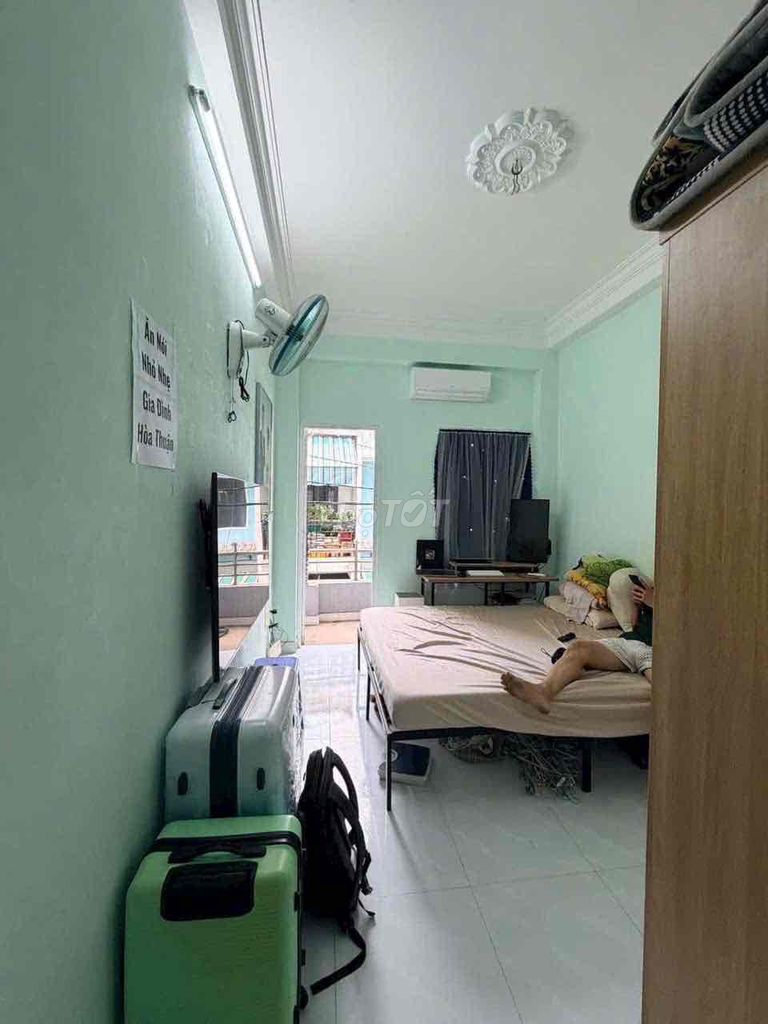 Three-story, four-story bedroom, five-room Ngô Thời Nhiệm toilets.