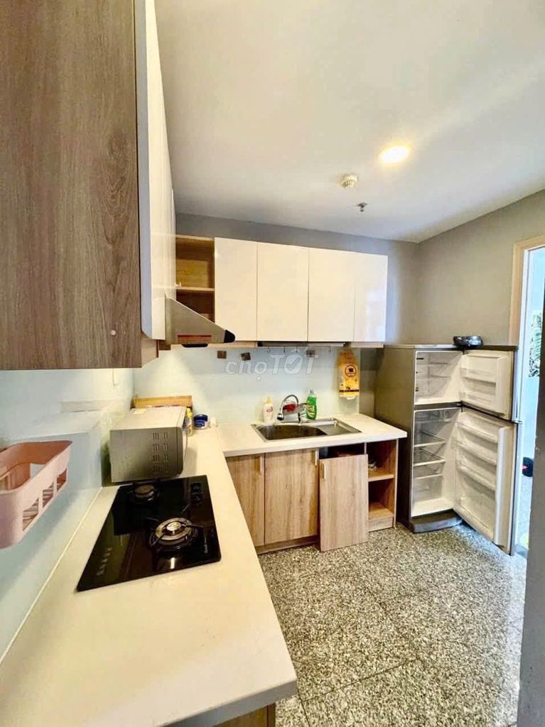 Need to rent the Oriental Plaza-Âu Cơ bedrooms, ready for 109 m2 at 11 million a month