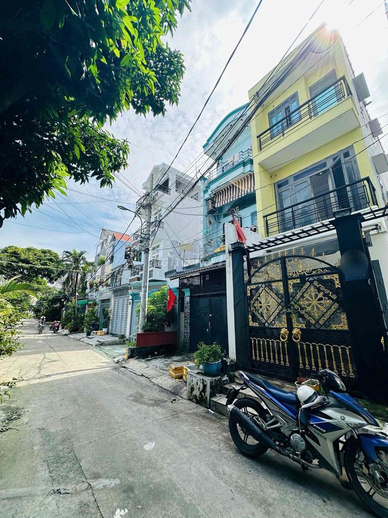 Rents 74/ Qq11970 16 Gò Vấp.7 m. 17m. 4 bedroom 3 large yard toilets