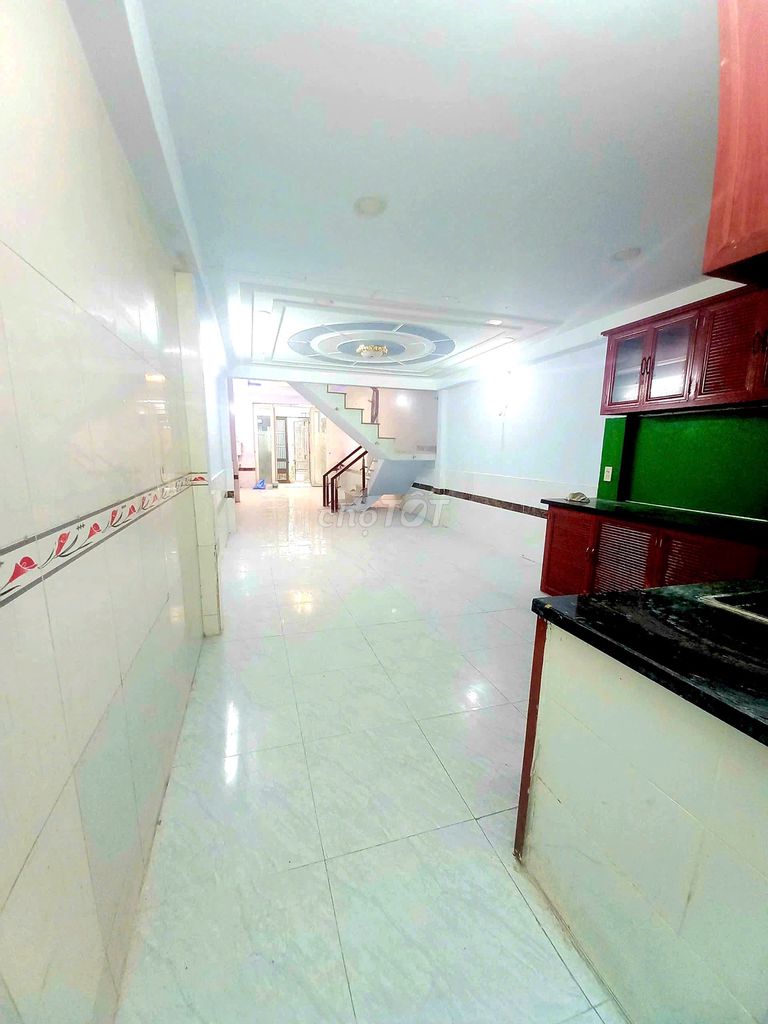 4 x 15 meters Gò Vấp 2 Phạm Văn Chiêu Bedrooms near Jell-O. 8 million
