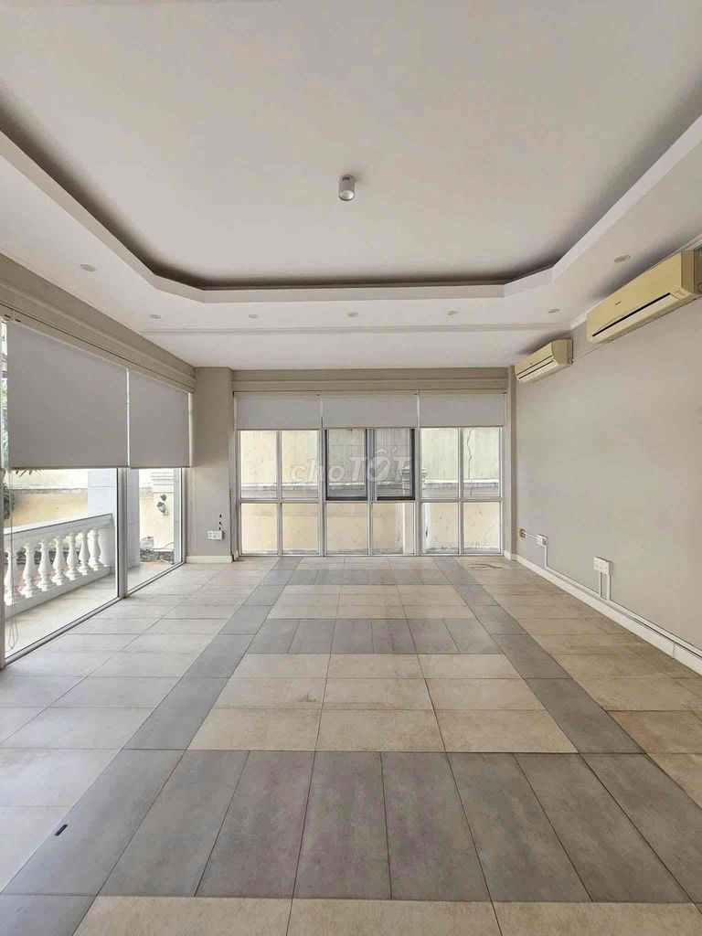 Rent a penthouse building number 64, An Khánh, District 2.
