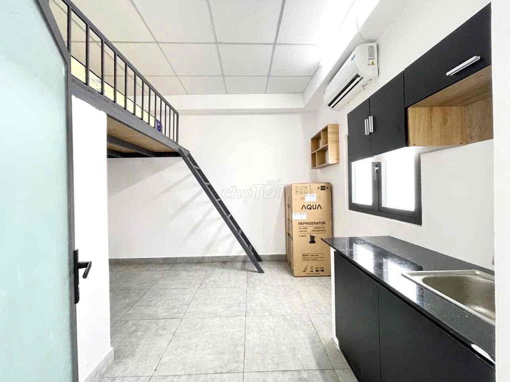 P Full nth window balcony 3 million9-46