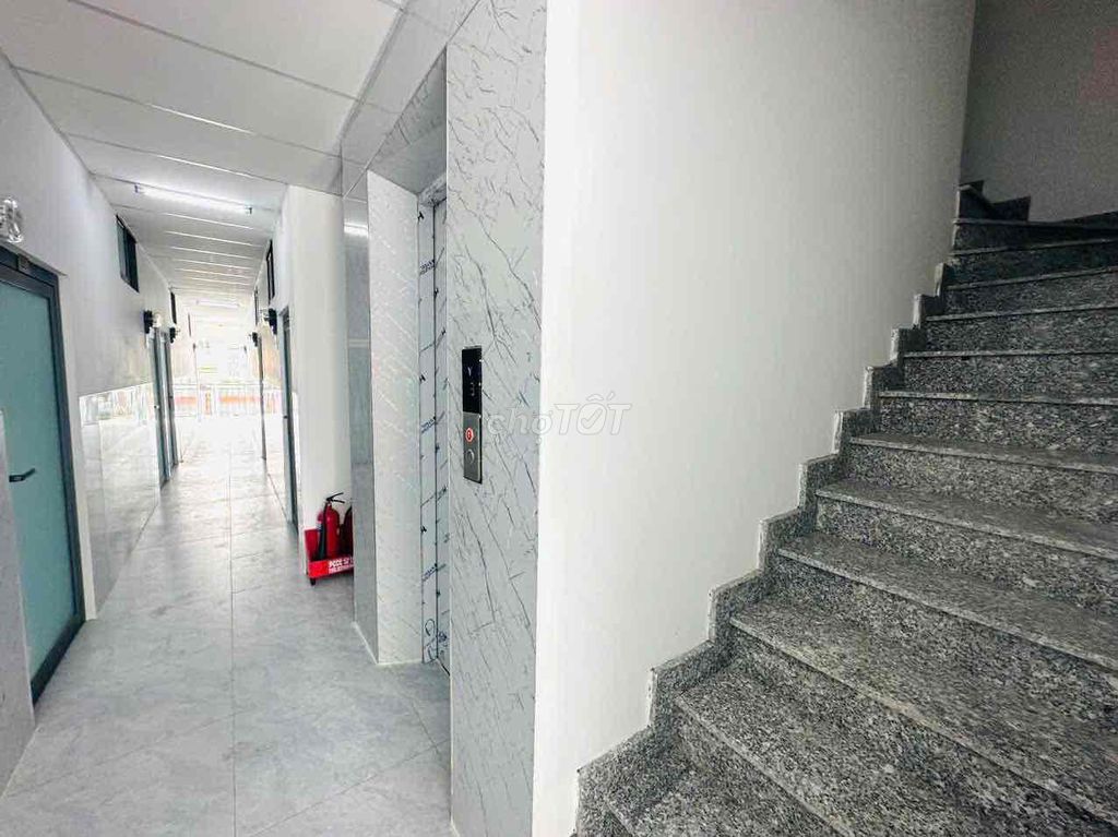 P Full nth window balcony 3 million9-46