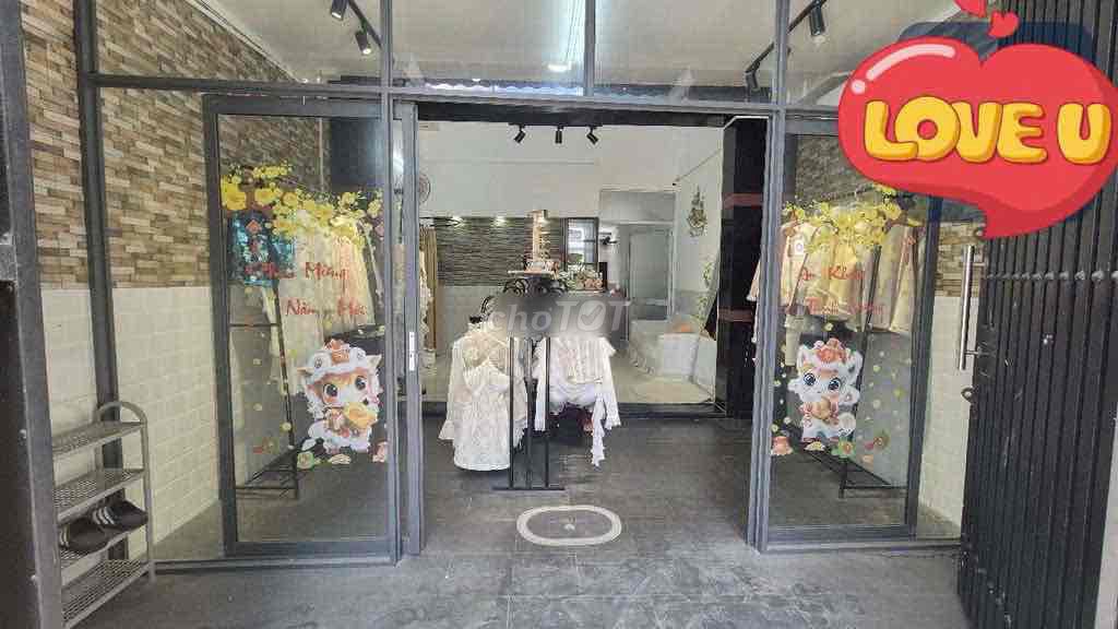 Rent a two-sided apartment - 100 meters - 3 bedrooms