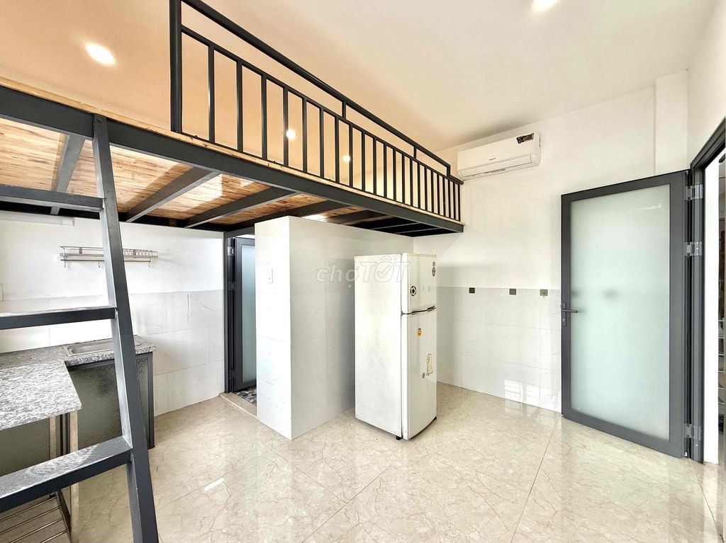 The room is near the cheap-Dương Quảng Hàm-vlu-iuh-nttu-security style.