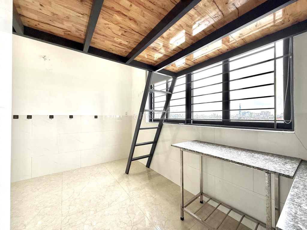 The room is near the cheap-Dương Quảng Hàm-vlu-iuh-nttu-security style.
