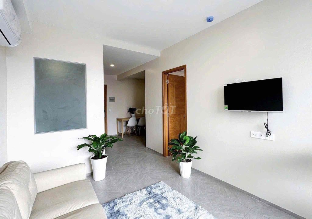 advanced apartment 100 percent_full interior_Calc_subve right at Hoàng Văn Thụ