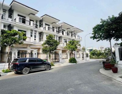 Nguyễn Lương Bằng rented villa pmh District 7