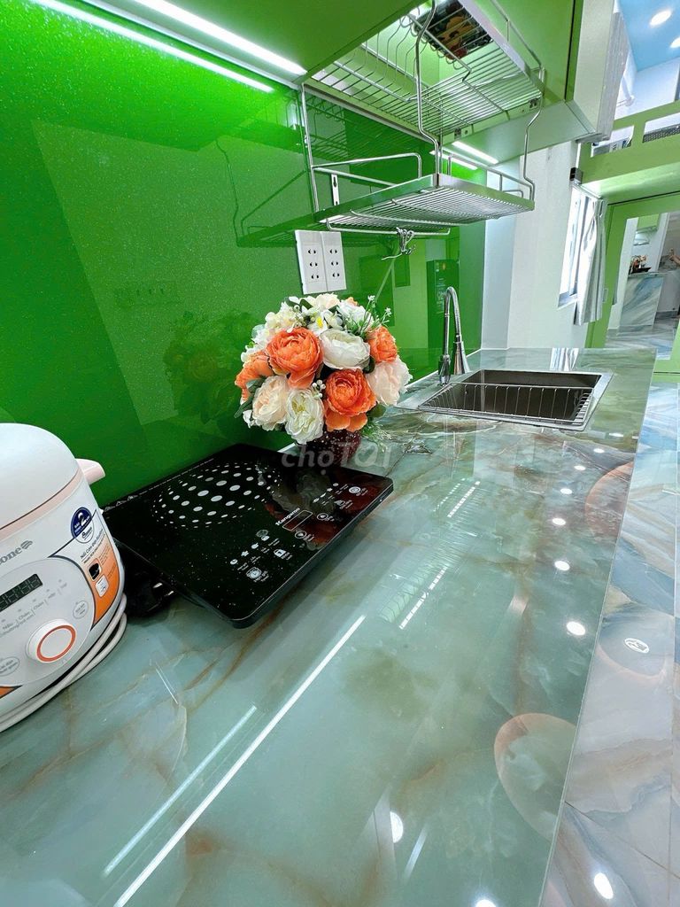 High-level service apartment, Âu Dương Lân.