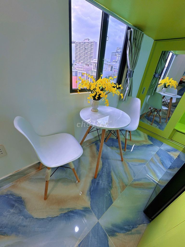 High-level service apartment, Âu Dương Lân.
