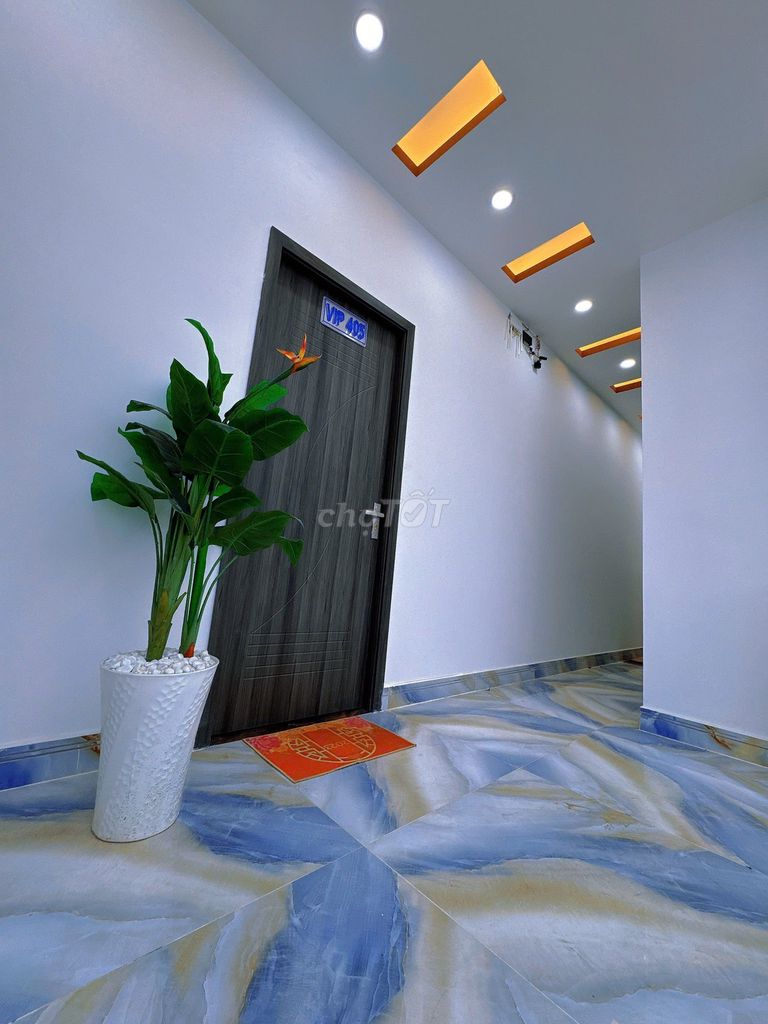 High-level service apartment, Âu Dương Lân.