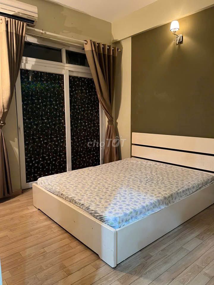 The New Blessed House, 153 Lý Nam Đế rents three bedrooms, 14 million rents.