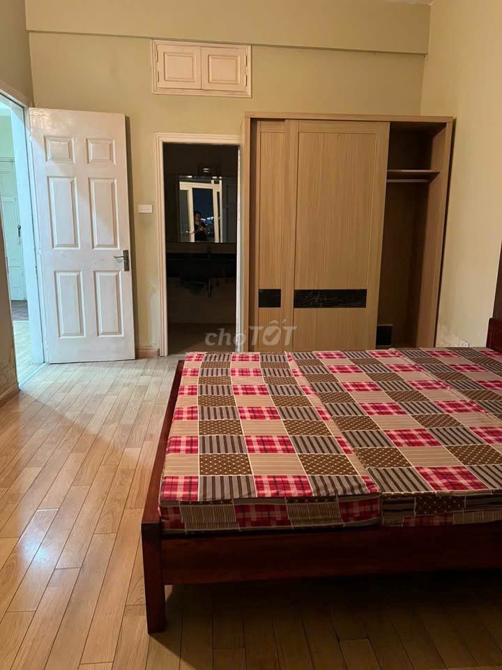 The New Blessed House, 153 Lý Nam Đế rents three bedrooms, 14 million rents.