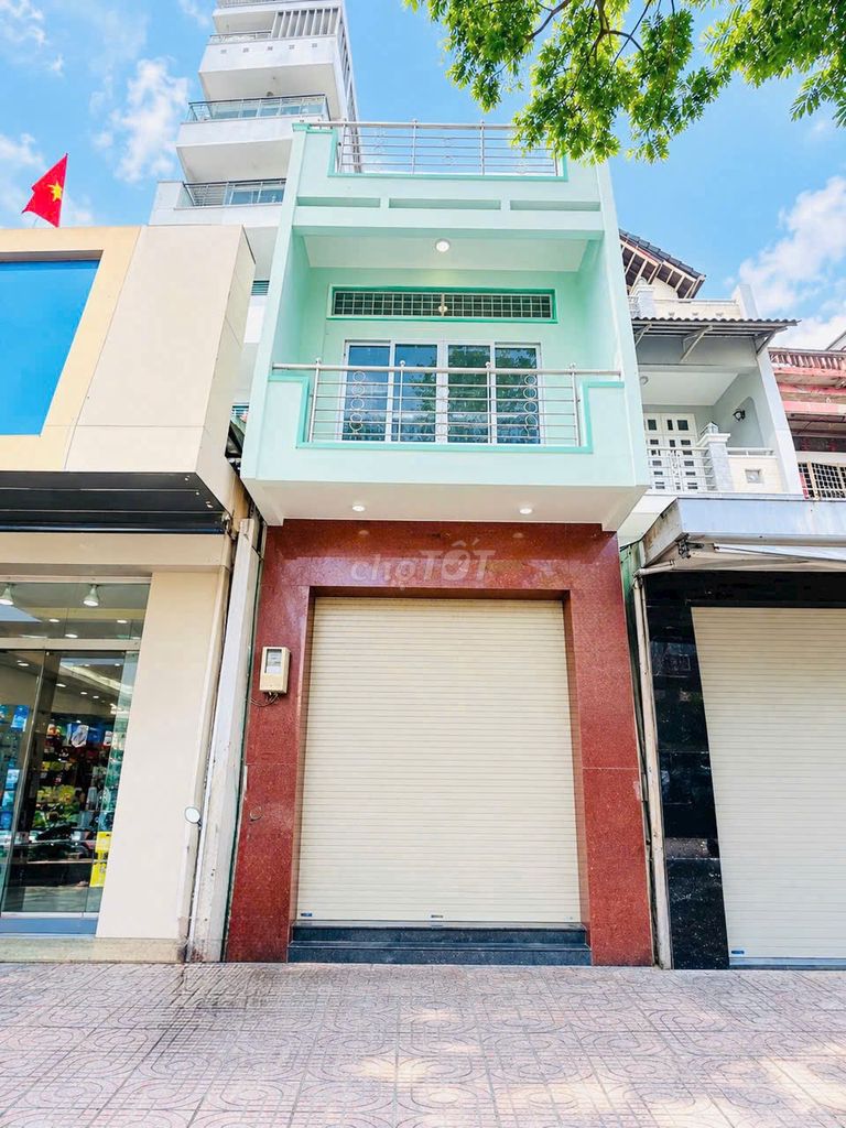 Rent one Lê Đại Hành, Abway 11, District 11, 30 million.