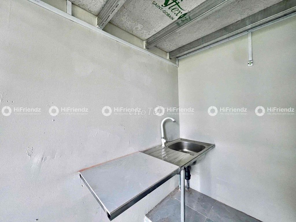 The nice high-security motel has super-spiral bancol close to trade