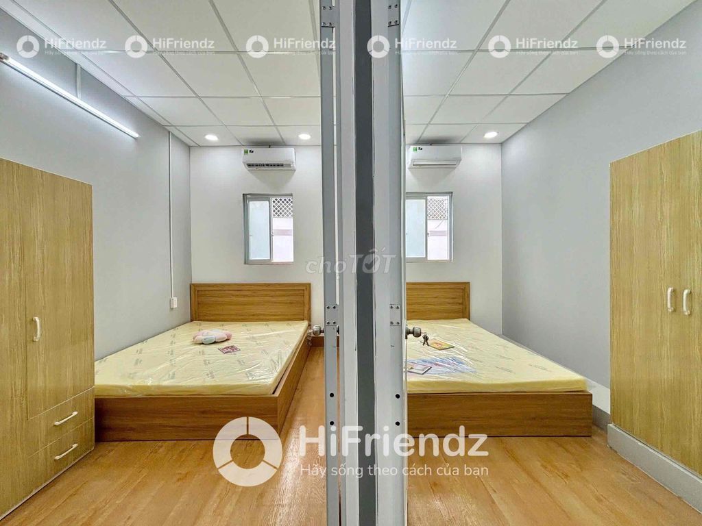 Rent two beds full of cheap furniture - at the new market,