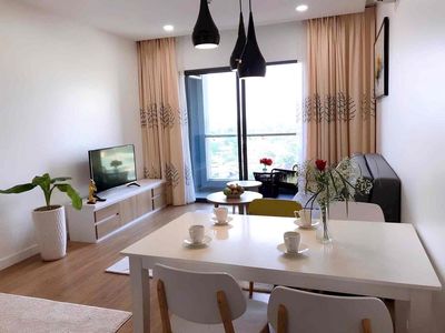 Get the Carillon 7 apartment.