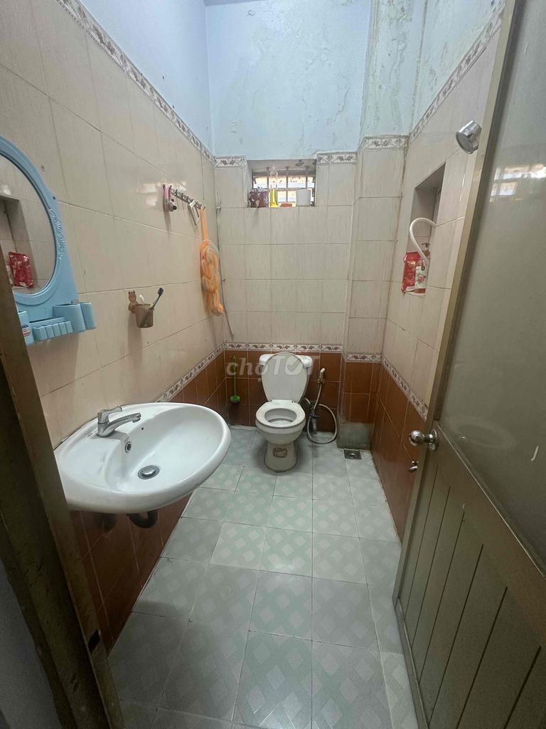 School room - good price, comfortable stay
