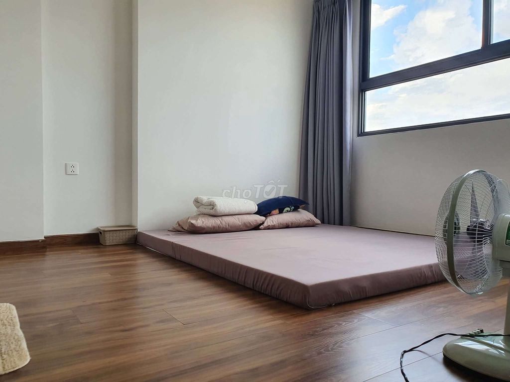 Two empty bedrooms for thueb10.5 million months.