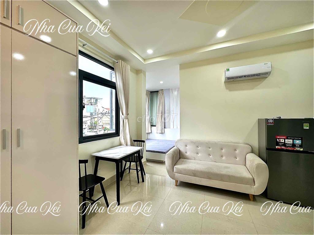 Rent the apartment. One bedroom. Seven million nines.