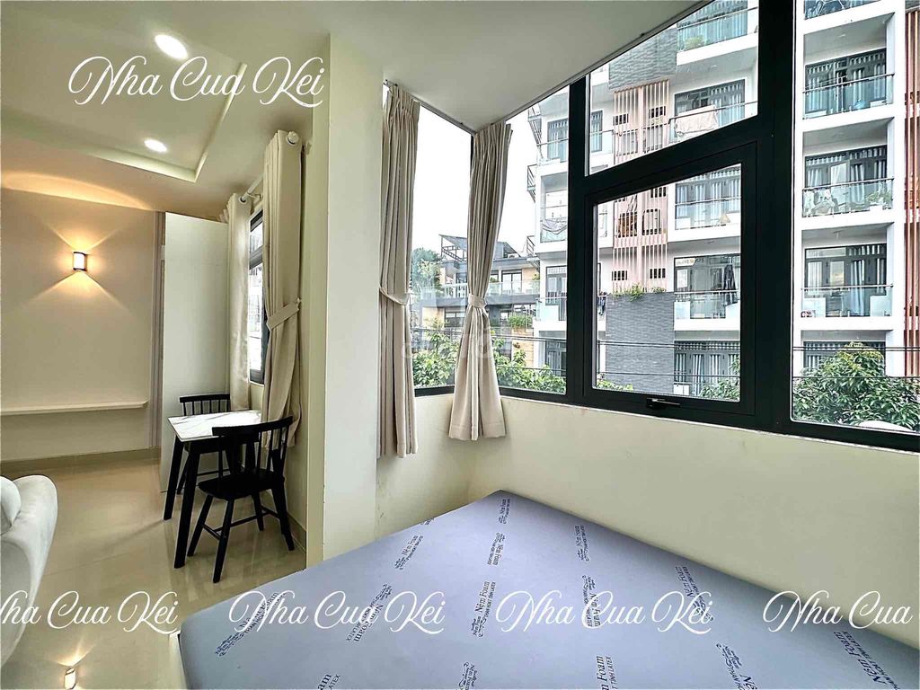 Rent the apartment. One bedroom. Seven million nines.