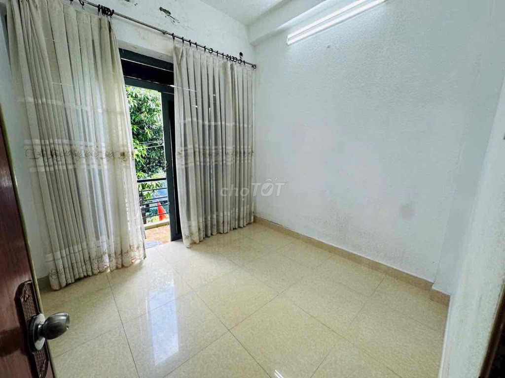 Rent the entire alleyway car at 277 16 Gò Vấp.