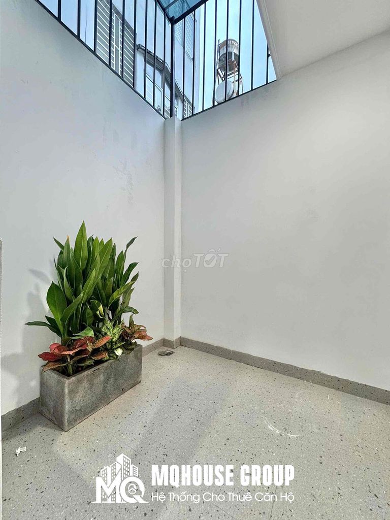 The apartment has a big yard - full comfort - right here. Tân Bình - new 100 percent.