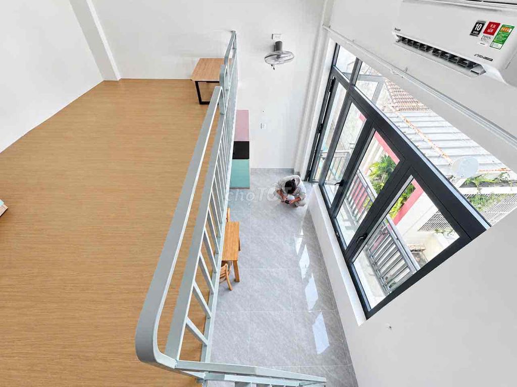 Only the new MEDI project is 100% balcony, window, guard.