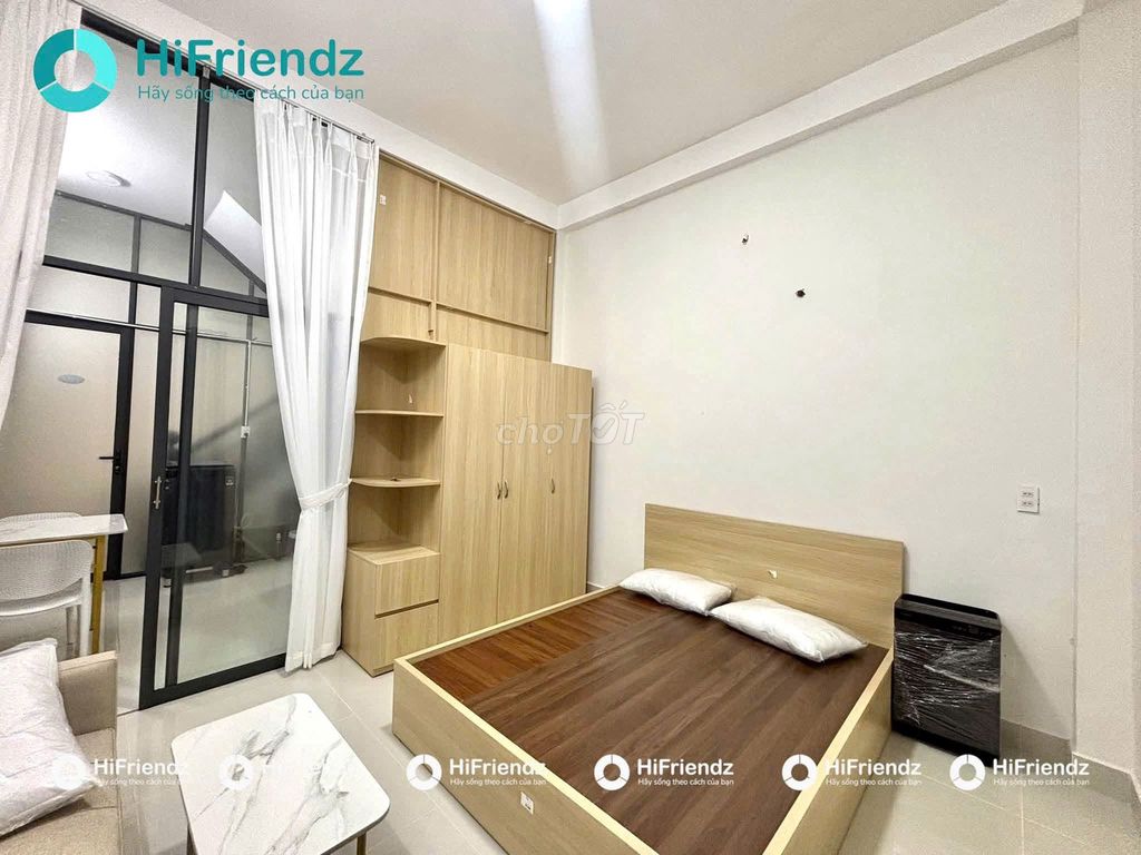 New apartment. A kitchen-full furniture, private washing machine-the airport.