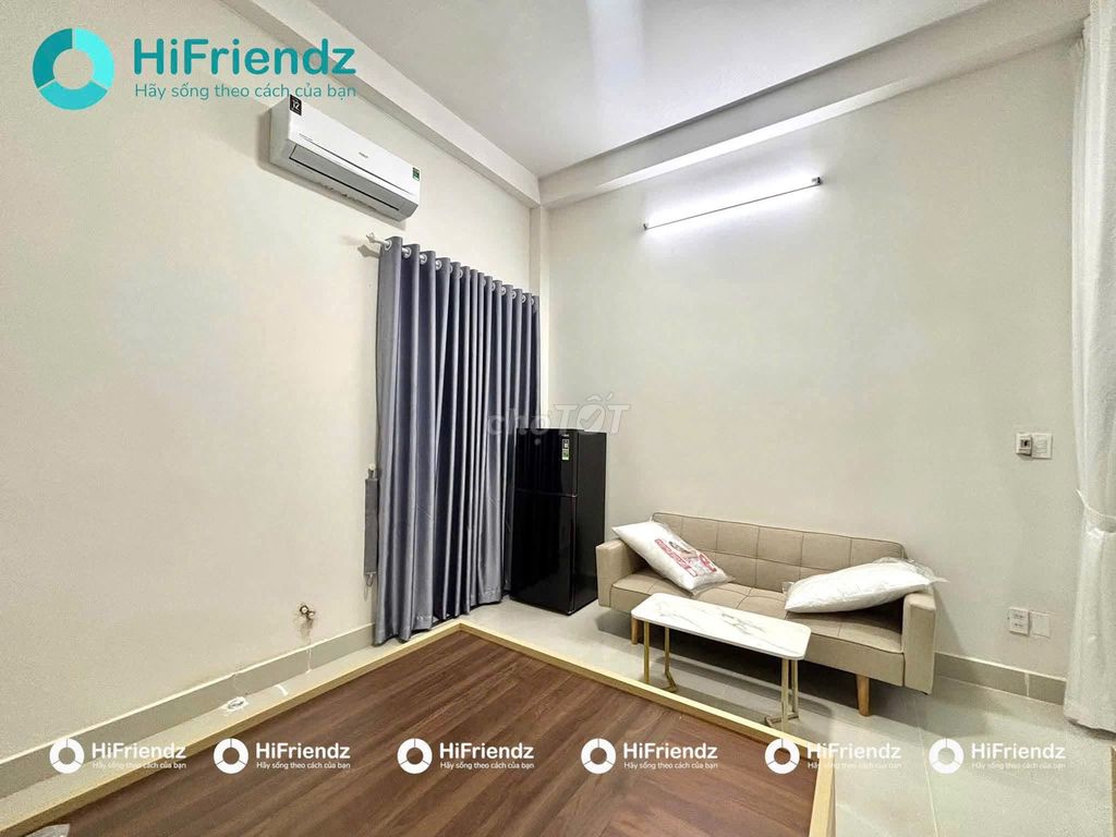 New apartment. A kitchen-full furniture, private washing machine-the airport.