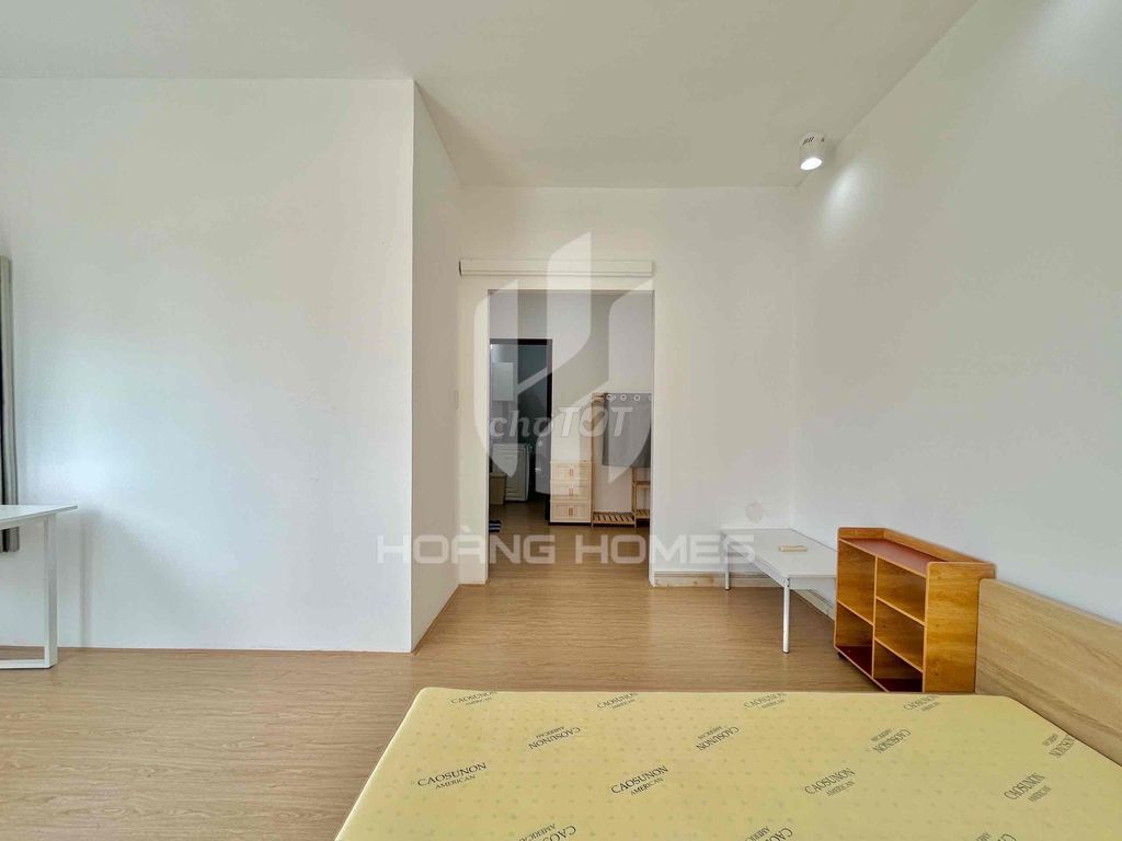 Rent Nguyễn Thị Định.