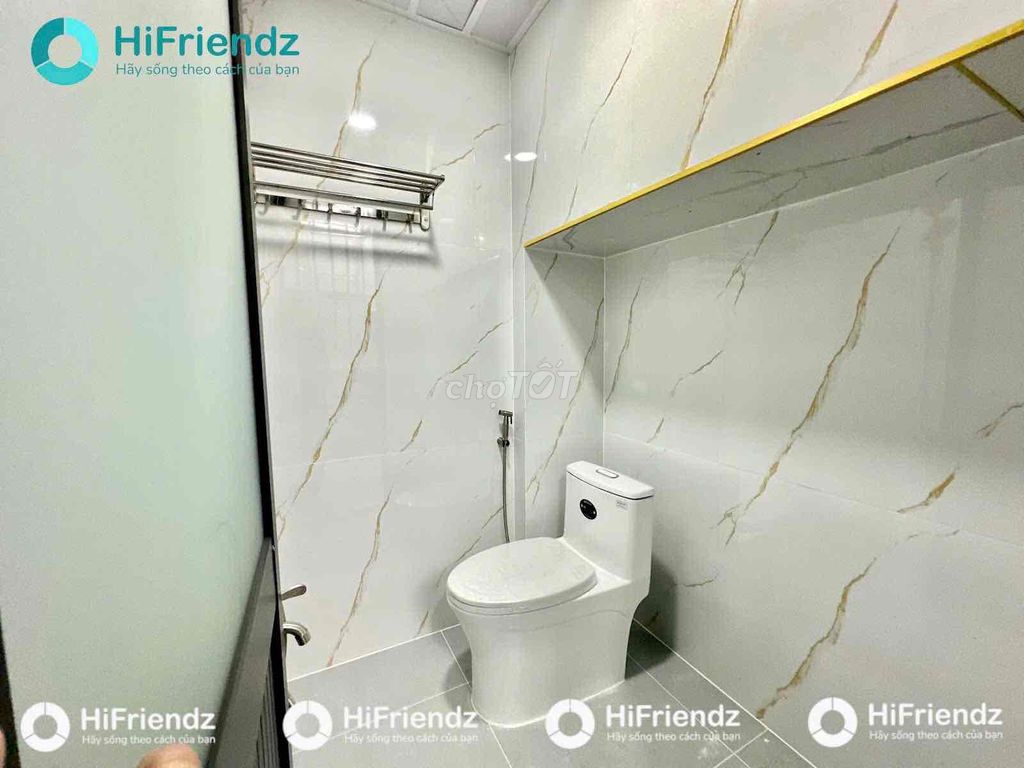 College student, Constitution-- kitchen apartment, toilet, private bedroom.