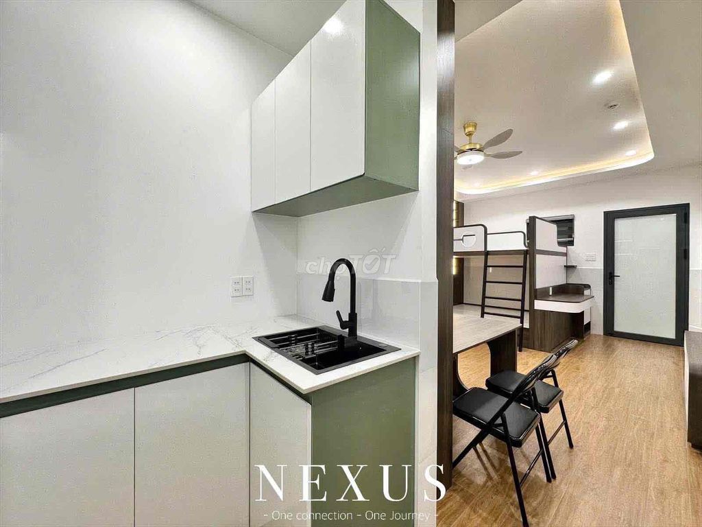 level full interior is not limited to the In-house, elevator, 100 percent new