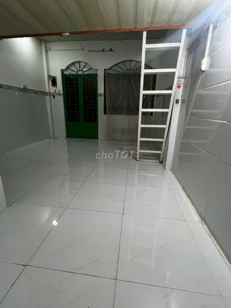 Rent a quiet motel on Nguyễn Văn Đậu Bình Thạnh.