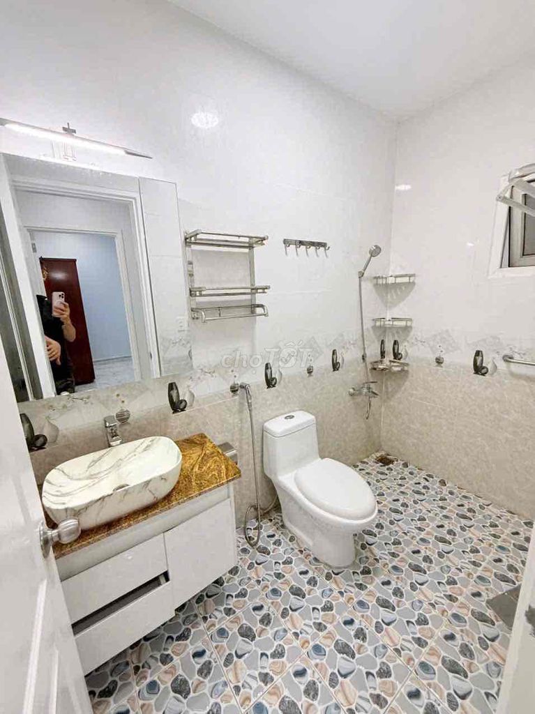 99 M2-full interior - 11 million - 2 toilets