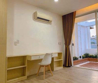 Rent a Lê Văn Sỹ in 3/4 X20 M, 4th floor, for 50 million