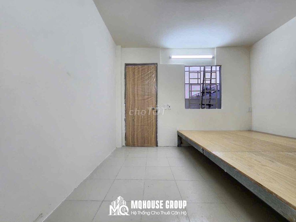 Rent a new balcony building Tây Thạnh Tân Phú district.