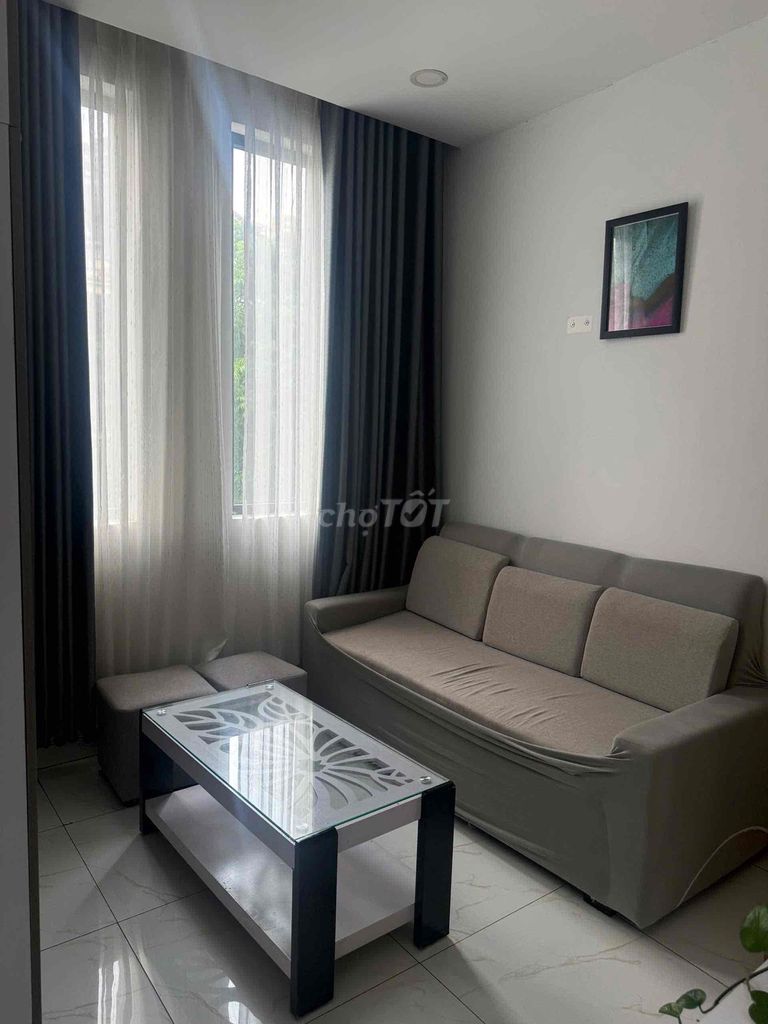 The owner himself hired K.S. Airport 25 bedrooms 1 mb 1 . 1 .1 .1 million in interiors