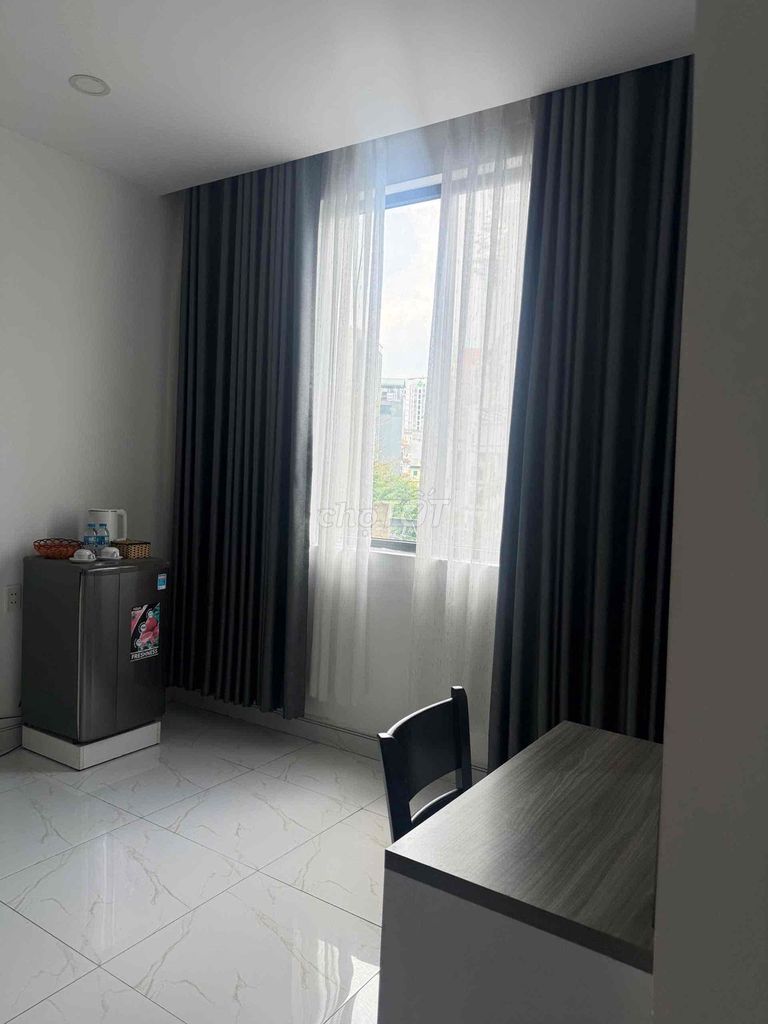 The owner himself hired K.S. Airport 25 bedrooms 1 mb 1 . 1 .1 .1 million in interiors