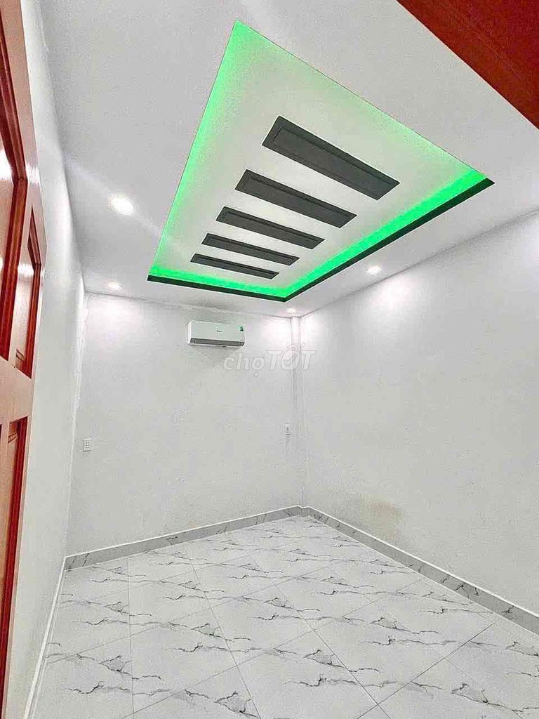 Nice house. Two suites with an internal Huỳnh Tấn Phát P.Tân Phú District 7