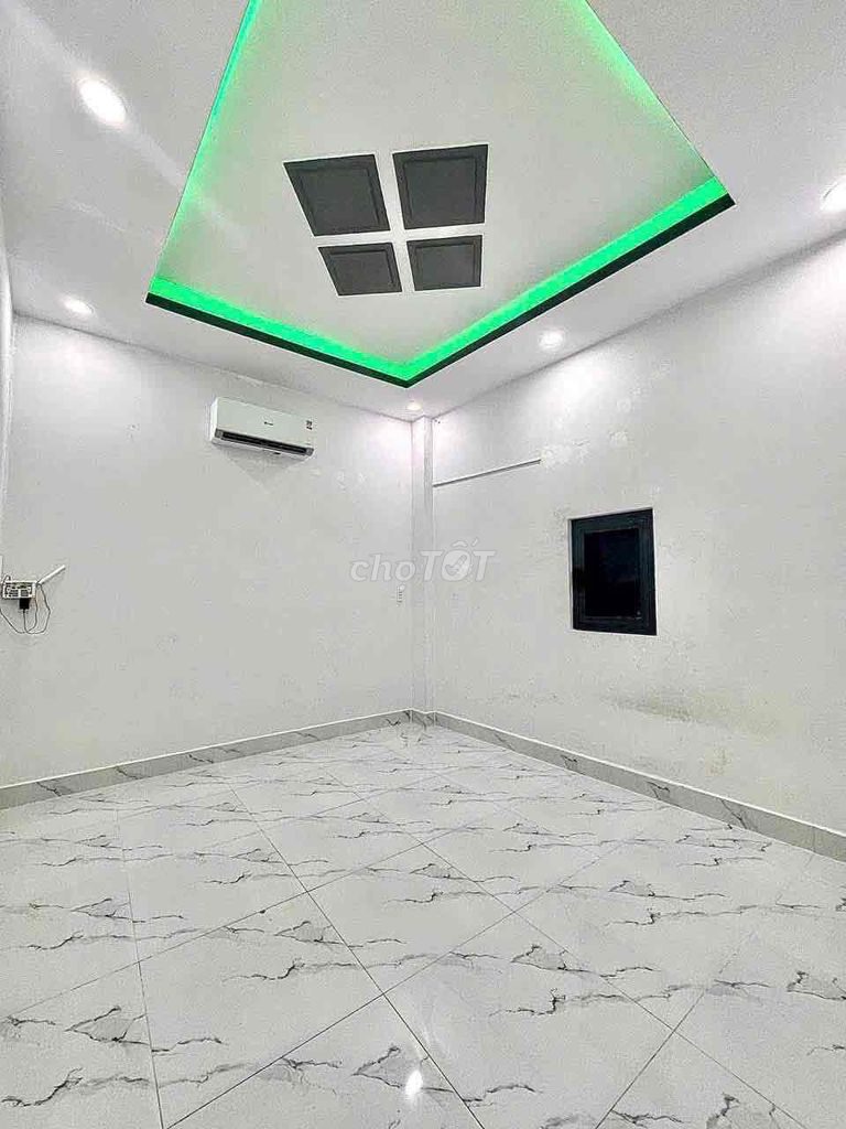Nice house. Two suites with an internal Huỳnh Tấn Phát P.Tân Phú District 7