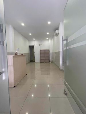 Renting Phan Đăng Lưu qpn alleys, area 4.2 X20 M, 3rd floor, 40 million